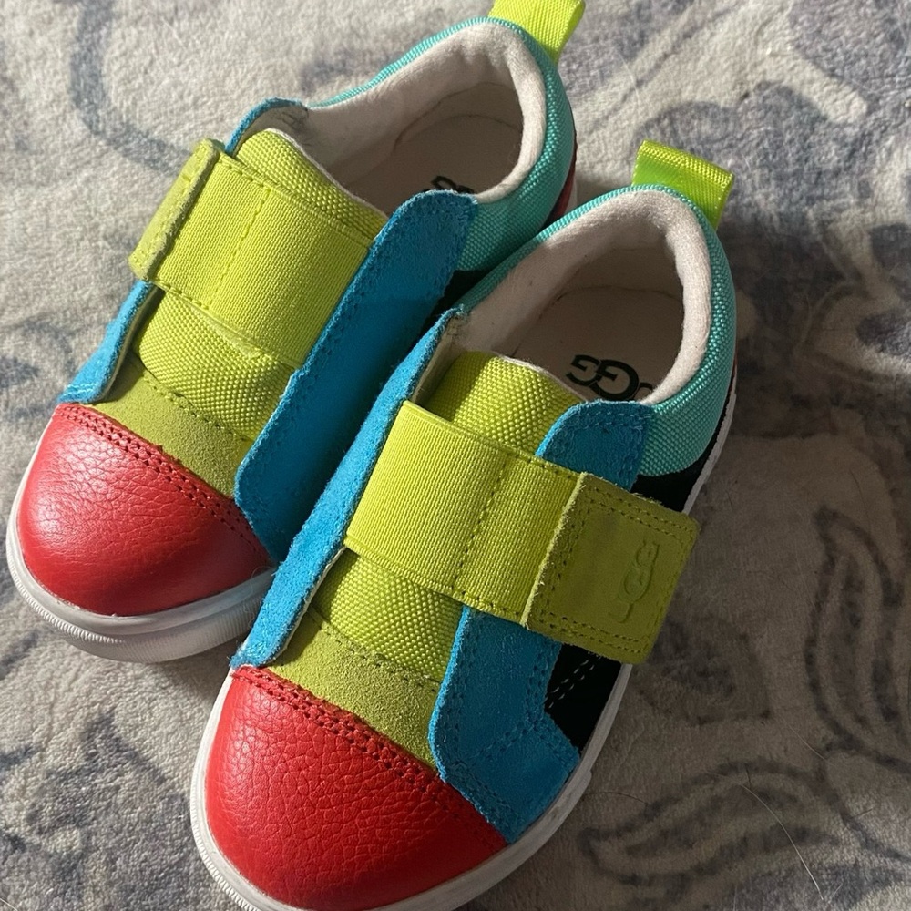 UGG Kids Colorblock Velcro Sneakers - Red, Blue & Lime